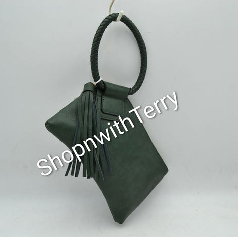 TASSEL WRIST HANDBAGS - Olive