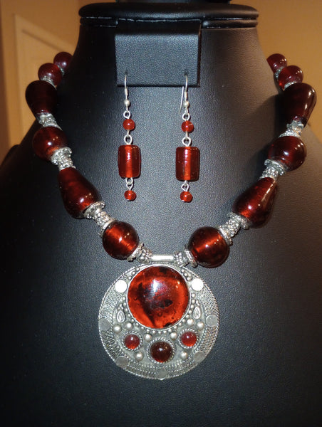 Red Lamp Bead Necklace Set