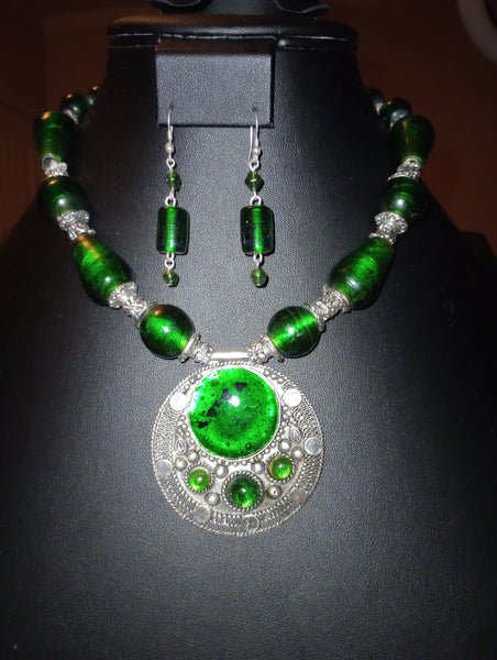 Hunter Green Lamp Bead Necklace Set